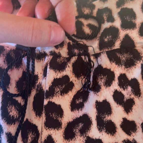 La vie en Rose silky feel wide leg leopard lounge pants - Picture 3 of 10